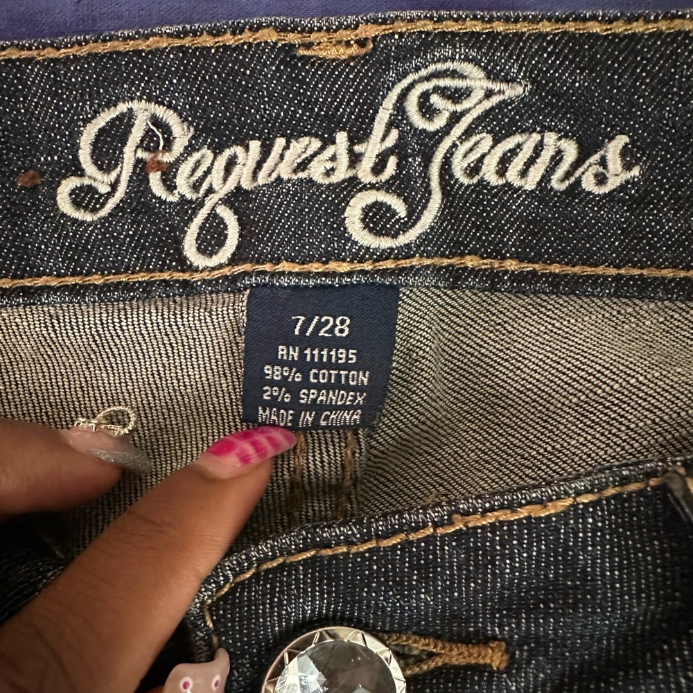 Request Jeans. - image 3